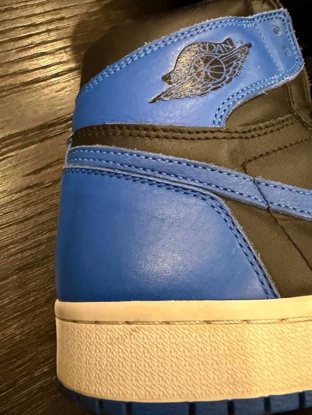 Jordan 1 Retro OG High Royal- men’s size 8.5 - Picture 2 of 11
